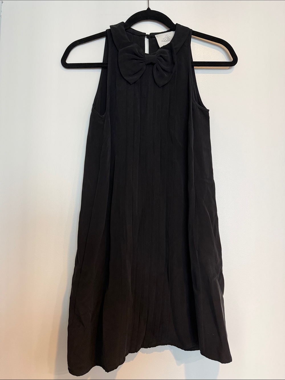 Madison Marcus 100% Silk Black Mini Dress XS Bow Neck Sleeveless Cocktail LBD